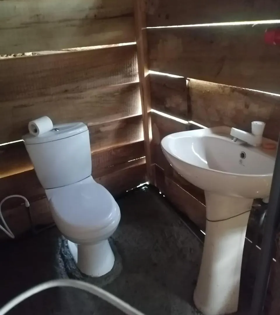 Habarana Tree House Area Hotel Guest house